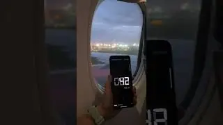 Скорость взлета самолета.The take-off speed of the aircraft