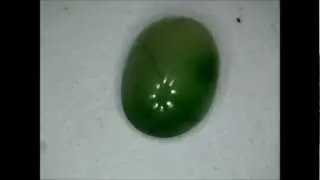 mix light green and imperial green jade from burma 8,2mm
