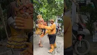 Bety Tukar Kedok Badut Buta