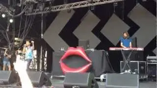 Breakbot & Irfane - One Out of Two | FIELD DAY 2013