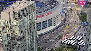 Toronto Blue Jays Fans Flood the Streets After Post Game Win!!!