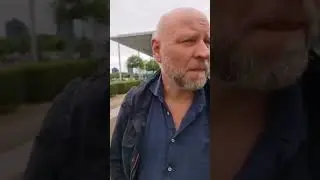 RECHTS EXTREMISMUS EXPERTE OLAF SUNDERMEYER IM FERNSEHEN GROSSE KLAPPE, AUF DER STRA&szlig;E SCHWEIGSAM