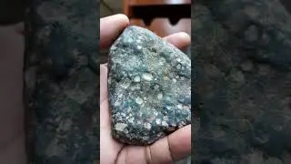 J110 unusual rock, solid and heavy, magnetic... can you help me identify this? thank you.