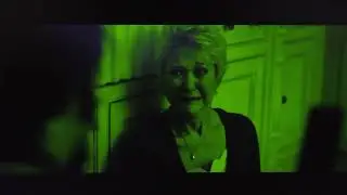 Extraordinary Exits, Episode 89, Diane, Red Christmas