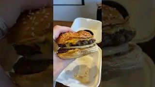 London&rsquo;s best burger? Bleecker burger