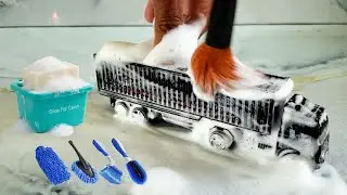 Cleaning a container truck covered in mud AMSR #rc #toys  #cleaning #cleantoys #asmrvideo