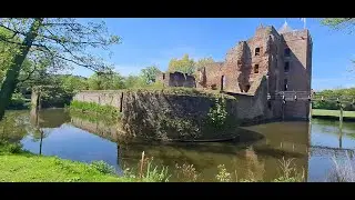Het Waterkasteel (Ruine) van Brederode (NL)