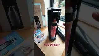 Sodastream co2 cylinder cartridge install #sodastream #sodawater