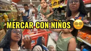 Nadie te dice cómo es mercar con mellizas y una niña mayor