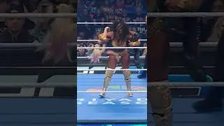 Lash Legend defeats Alexa Bliss
