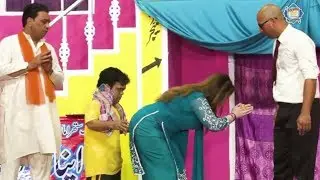 Vicky Kodu and Qaiser Piya with Saira Mehar Stage Drama Wonderful Brand Comedy Clip 2020