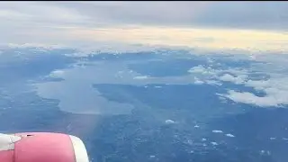 Keliling Danau Toba Sumatera Utara Indonesia 🇮🇩 dari atas Pesawat penerbangan Jakarta -- Kualanamu