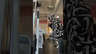 #subscribe #youtubeshorts #chicago #workout #gym #1million