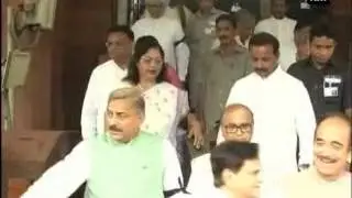 Congress protests at Gandhi statue in Parliament over MP suspension