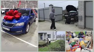 324 МУЖ КУПИЛ МНЕ МАШИНУ  ЗАМЕНА МАСЛА .УБОРКА НА УЧАСТКЕ.  Жизнь в России. 