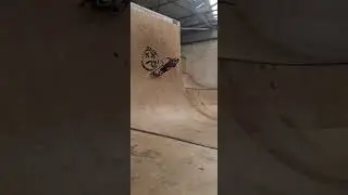 Getting close to double whip#unit23#skatepark#unit23#doublewhip