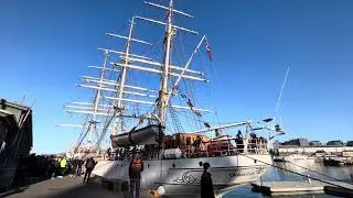 Christian Radich # Training ship docks in Oslo
