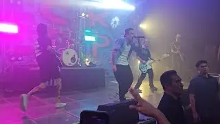 Neck Deep - Gold Steps | Live in Manila 2023