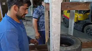 Loading Lifter change tire New Trik #Sabar.malik1127 #changetire 