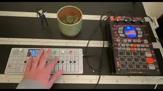 Teenage Engineering Op-1 x Roland SP-404A Jazz Jam #sp404sx #op1 #hiphopmusic