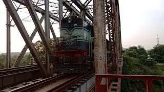 Ex. WDM 2C GOES WILD OVER ULHAS BRIDGE WITH LHB YPR SUVIDHA EXPRESS