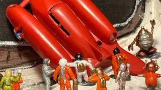 Gilmark Toys Hard Plastic Spaceship Mishap - Heavy Rescue 411, Ganymede Station Edition BRAINSTORM!