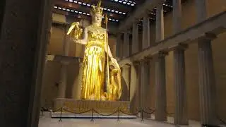 Athena sculpture by Alan Lequire in Nashville - she stands nearly 42 feet tall