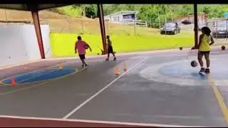 Hand off / pick and roll