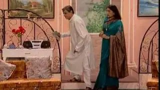 Gujarati Drama -  Sameer Rajda  -  Reena Shah - Jo Jo Moda Na Padta Part 2 / 17