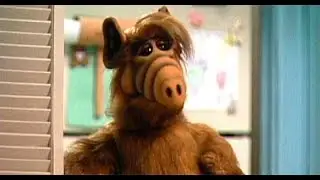 ALF O E Teimoso - preparando jantar para fam&iacute;lia