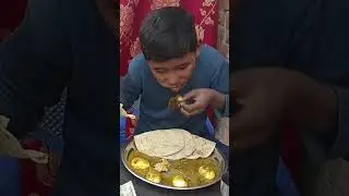 egg curry and roti eating challenge #shortvideo #shortsfeed #food #khanachallenge #eatingchallenge