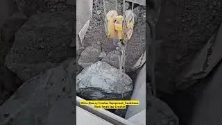 Mine Quarry Crusher Equipment_Sandstone Rock Small Jaw Crusher #shorts #stone #boulder