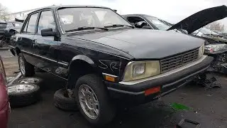 Junked Peugeot 505 Turbo Sedan 1985 Slideshow