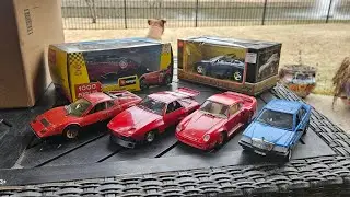 Unboxing A Lot of 1/24 Diecast Cars ( There's Some Damage!!!)
