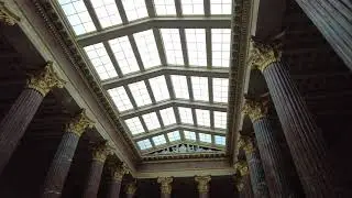 Columned hall in Austrian parliament or Parlamentsgeb&auml;ude.  - Vienna Austria - ECTV