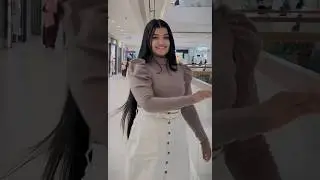 මේ හීන සැබැවින්ම ඉටුවෙන්න ඕනා.. 🥰#nethmiroshel #roshelrogers #shortsvideo #nethmi