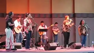 Na Leo Pilimehana & Keali'i Reichel - Pupu Hinu Hinu