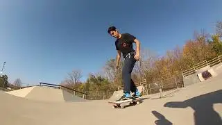 A tuck & double cuff