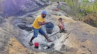 Tanque poluído agora tá limpo pra juntar água da chuva na caatinga 
