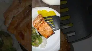 Salmon breakfast #food #cooking #eating #salmonrecipes #mukbang