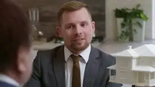 Mastering Video Blogging:  A Guide for Real Estate 2023/2034