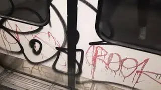 Tube: graffiti and no roundel