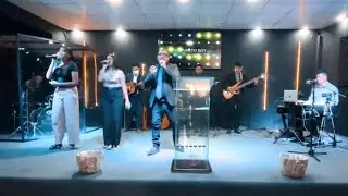 AL QUE ES DIGNO - CRISTO VENCIÓ D.R.A Min. de. Alabanza Iglesia Fuente de Vida Eterna