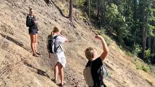 Sketchy section of trail at Pyramid Peak - Olympic National Park