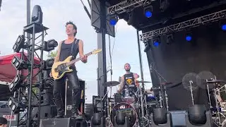 Des Rocs Live - Why Why Why / Wayne - 9/13/24