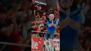 The perfect ending for Elia Viviani 🇮🇹 #Santiago2025