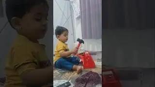 Baby engineer sing shaky song |Trend bache bhi follow krte h😜#short #babysinger