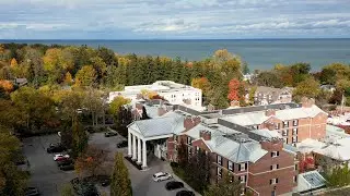 Queens Landing Hotel Niagara-on-the-Lake Vintage Hotels // Kassidy and Ramsey Winter Wedding