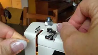 Inrijgen lewenstein naaimachine