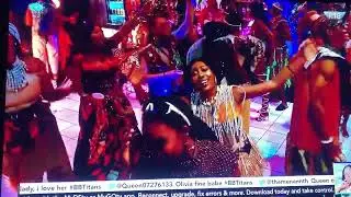 Twerking and rocking in the BBtitans house in Saturday night party